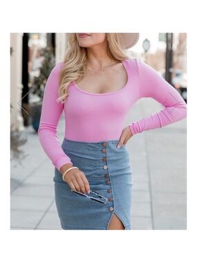Women’s Scoop Neck Long Sleeve Bodysuit